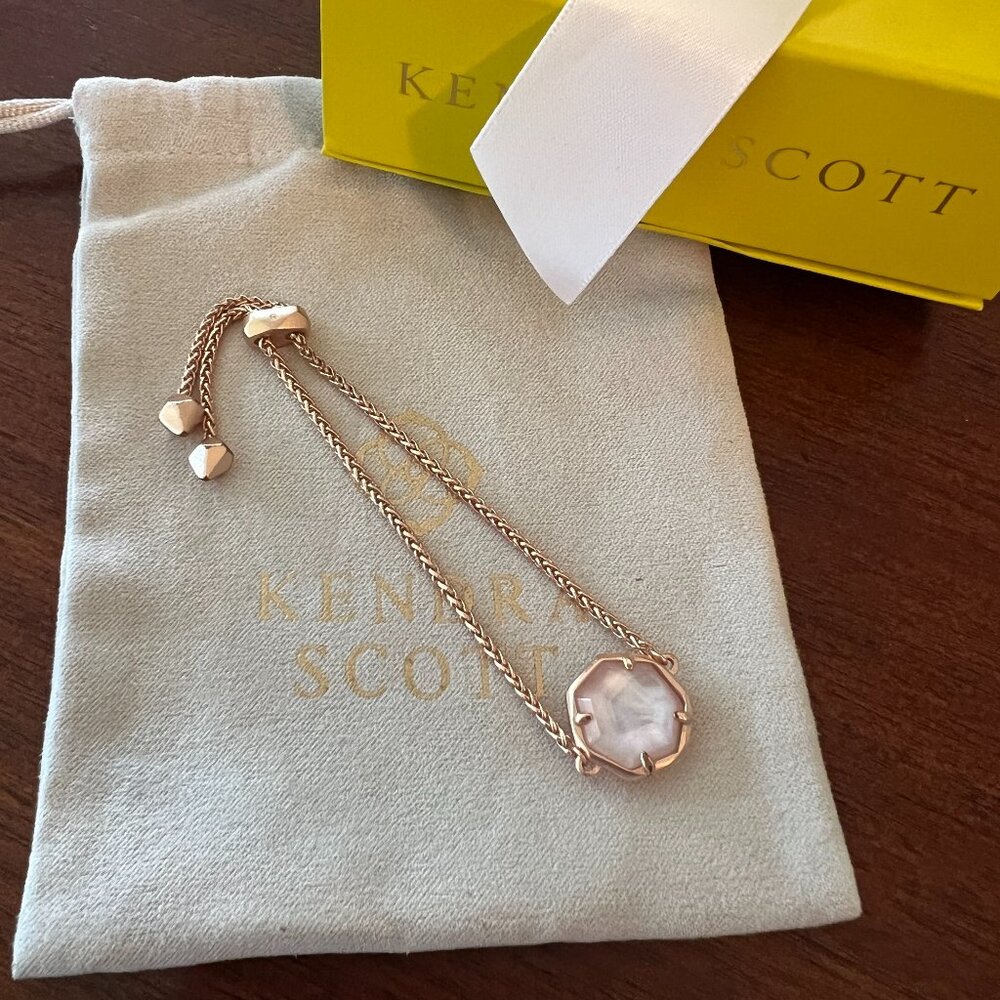 Kendra Scott Cynthia Bracelet in Rose Gold and Pink Mother of Pearl